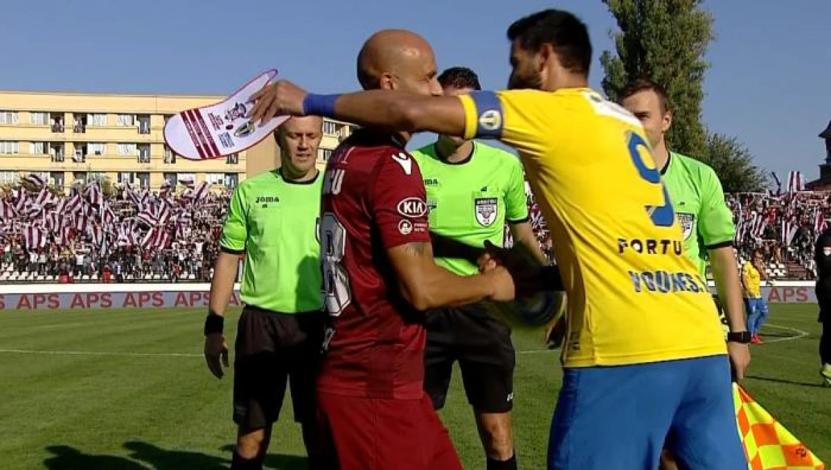 Rapid şi Petrolul caută soluţii disperate pentru a promova: propun un nou sistem de baraj!