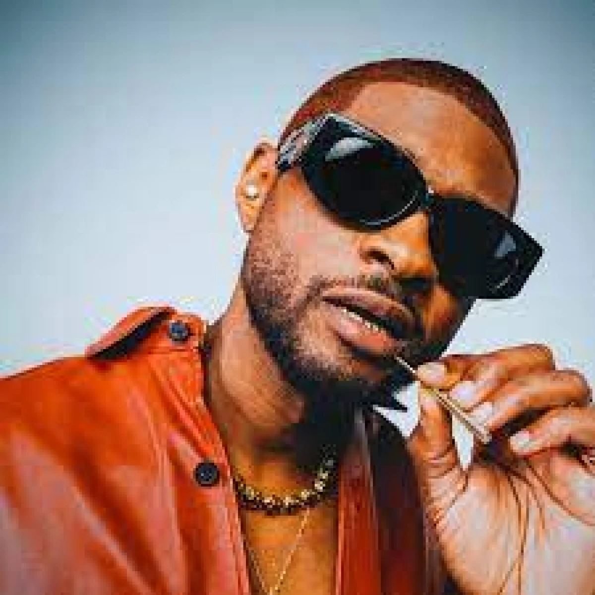 Rapperul american Usher va fi vedeta spectacolului din pauza Super Bowl 2024
