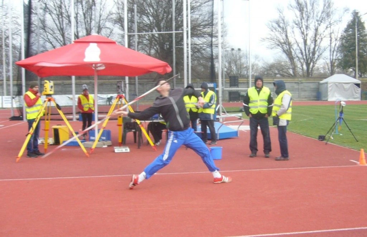 RAUL RUSU E VICECAMPION NATIONAL LA SULITA. A CAZUT RECORDUL ATLETULUI ARADEAN (FOTO)