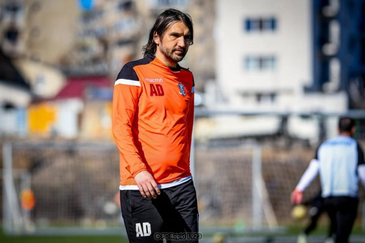 Reacţiile antrenorilor de la Petrolul şi Rapid, după ţintarul din play-off