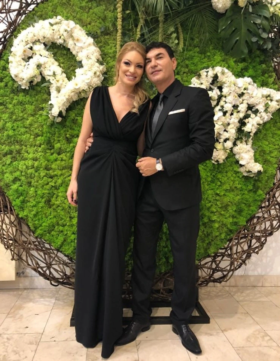 Reacțiile fanilor, după ce Valentina Pelinel s-a afișat la brațul lui Cristi Borcea