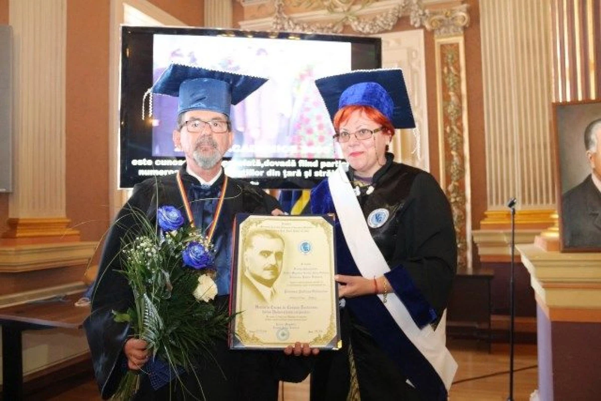 RECTORUL UNIVERSITĂȚII SEMMELWEIS, DOCTOR HONORIS CAUSA AL UVVG ARAD