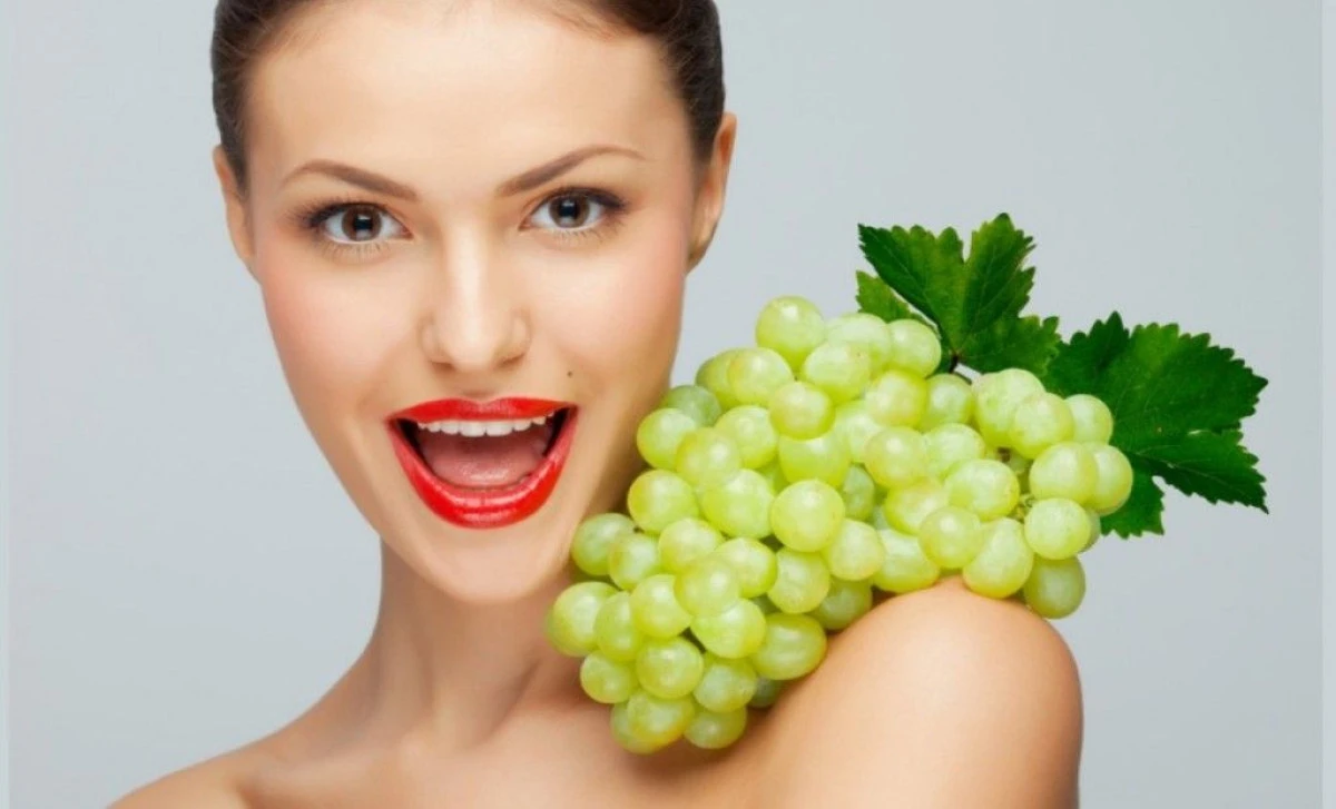 REMEDII NATURALE PENTRU TEN USCAT, PE BAZA DE STRUGURI