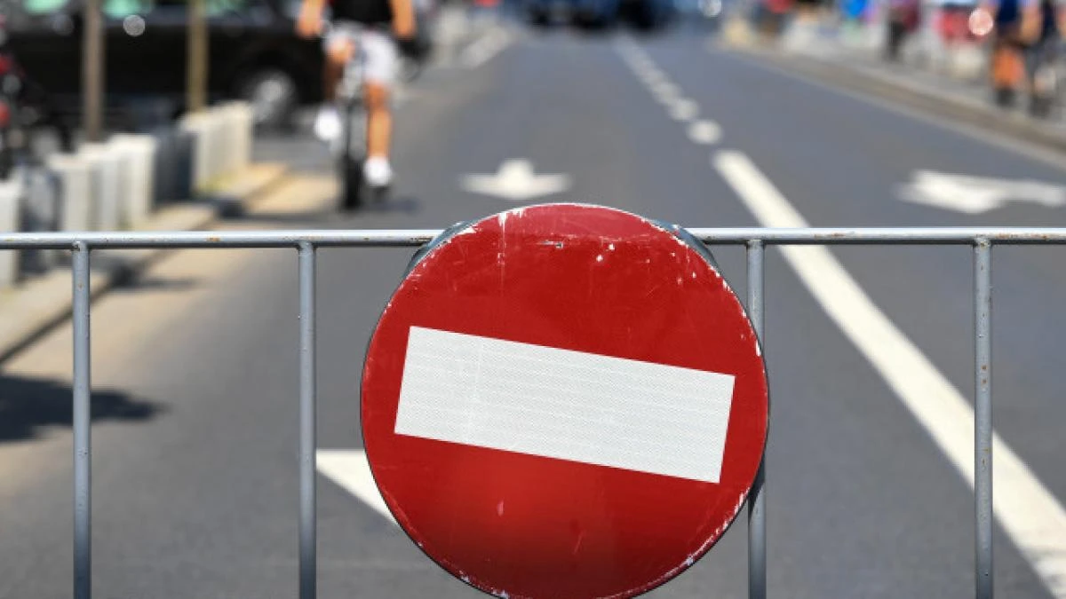 Restricții de circulație pe B-dul Nicolae Titulescu, în zona intersecției cu str. Dr. Cornel Radu