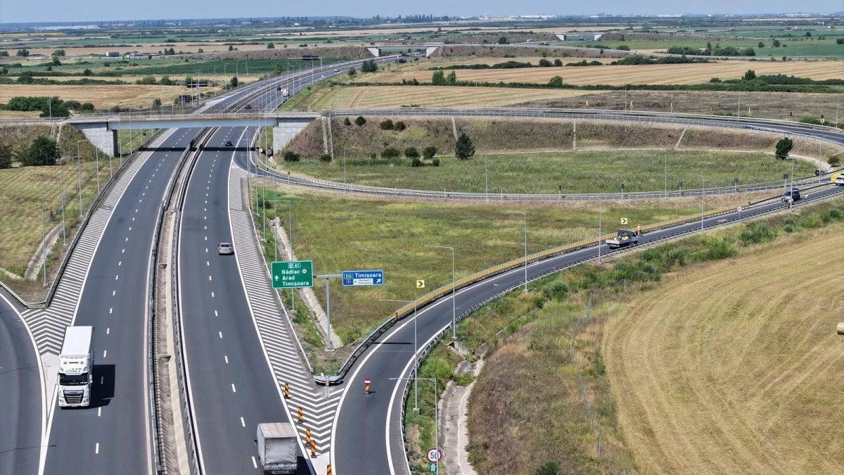 Restricţiile de circulaţie continuă şi miercuri pe autostrăzi şi drumuri naţionale, în județul Arad