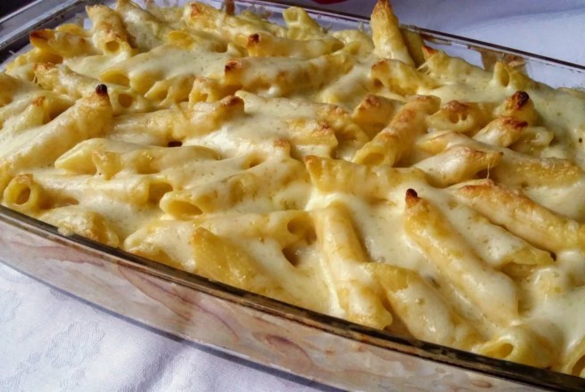 Rețeta zilei: Paste cu brânză