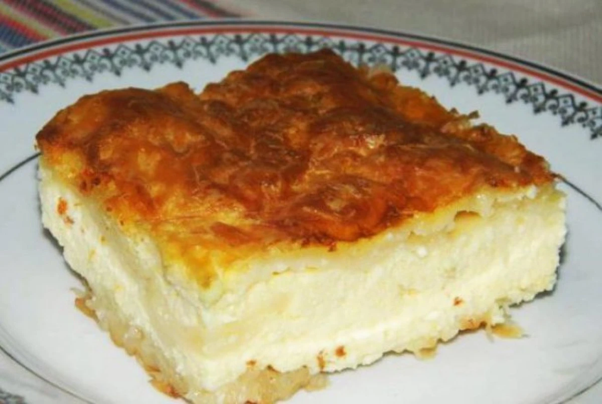 Rețeta zilei: Plăcintă cu brânză sărată