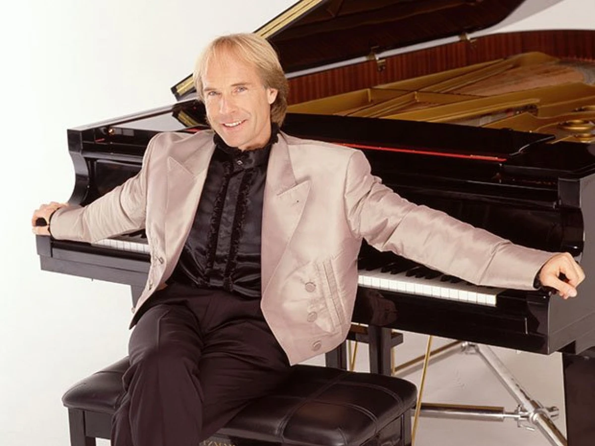 Richard Clayderman își începe turneul aniversar în România