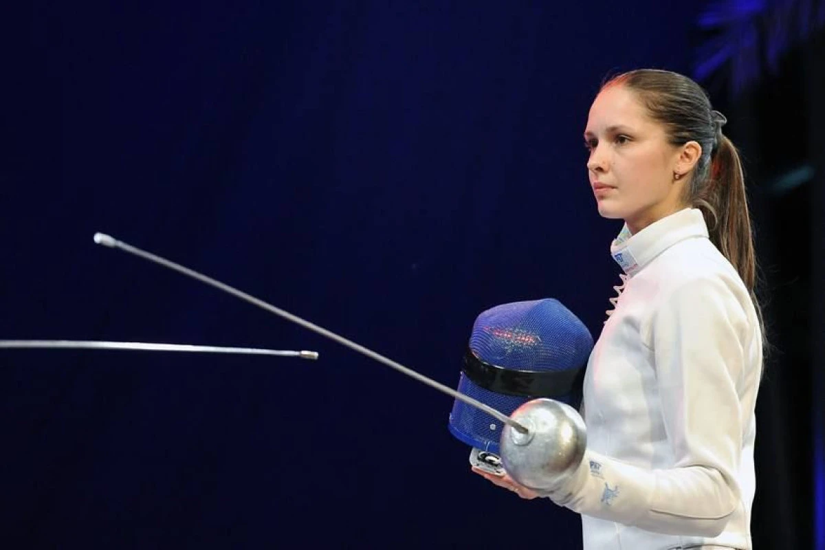 RIO 2016: SCRIMERA SIMONA POP, PORTDRAPEL LA CEREMONIA DE ÎNCHIDERE