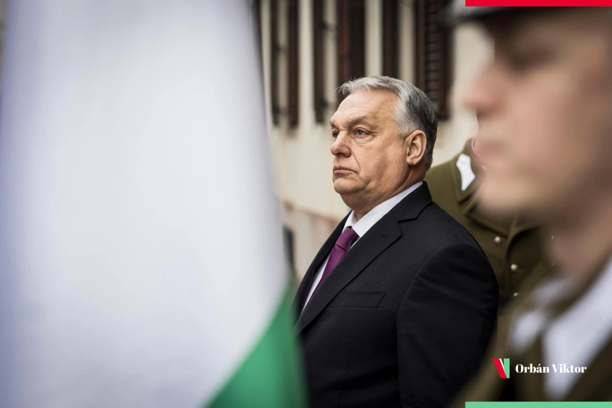 Rivali politici mobilizează zeci de mii de oameni la Budapesta înaintea alegerilor din Ungaria