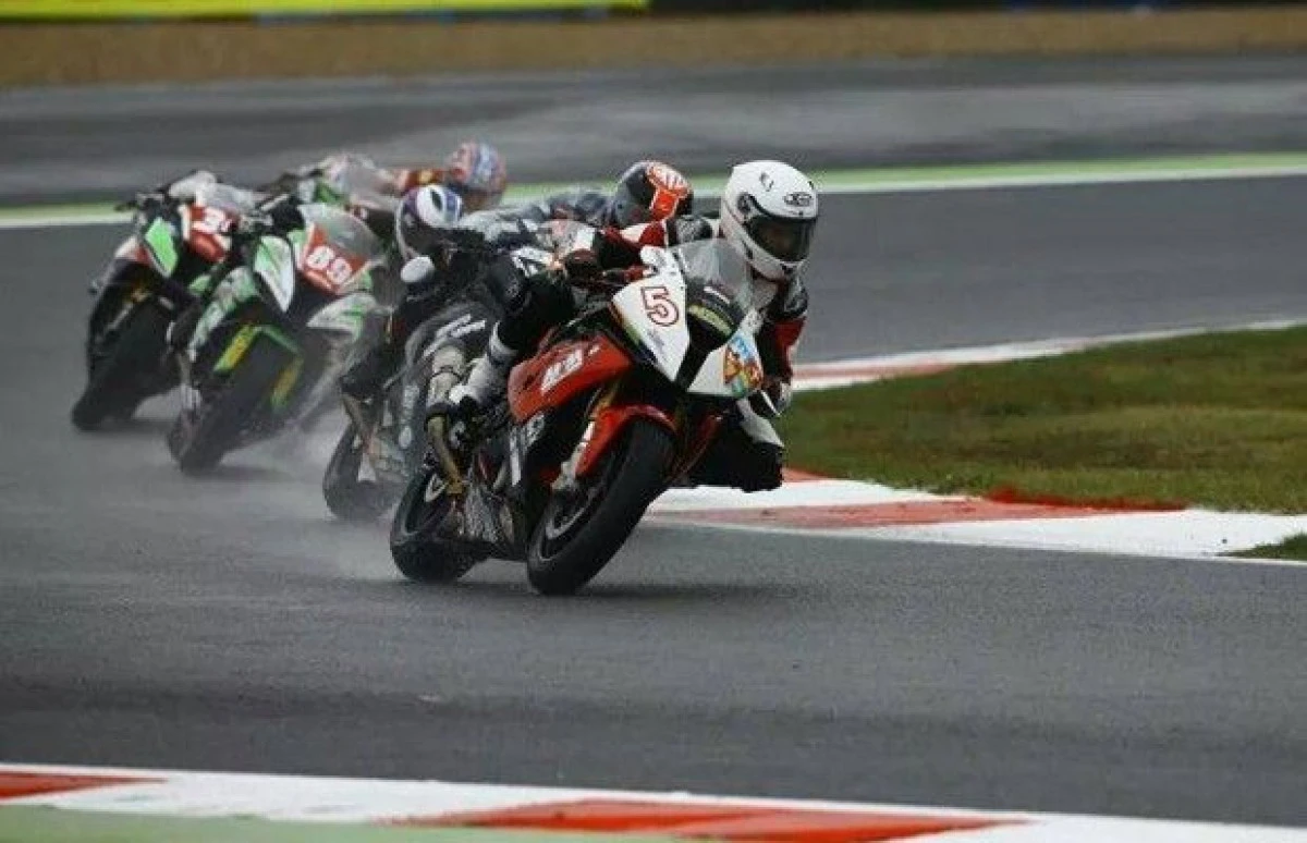 ROBERT MURESAN REVINE IN STOCK 1000, PE CIRCUITUL DE LA MISANO