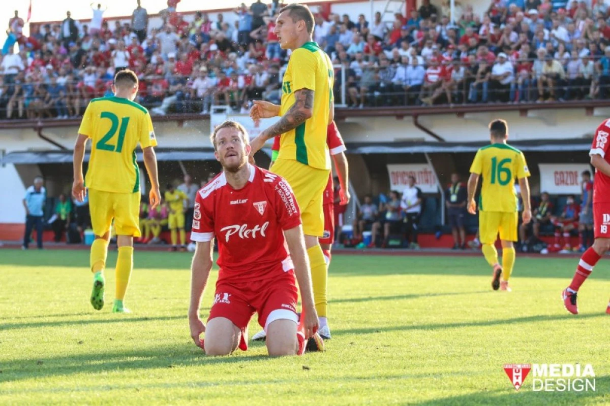 Roman a ajuns la Sibiu, UTA vrea încă doi atacanţi