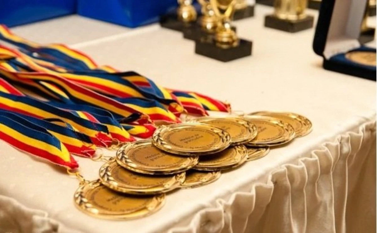 România, pe primul loc în Europa la Olimpiada Internațională de Fizică. Patru medalii de aur și una de argint