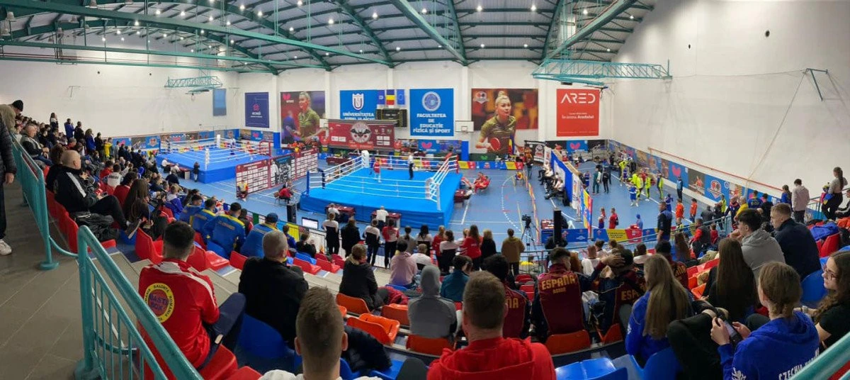 Ronald "The Thrill" Gavril este cu ochii pe Dracula Open! Mari campioni de juniori și tineret boxează la Arad