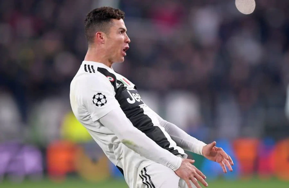 Ronaldo o califică pe Juventus în sferturile Champions League