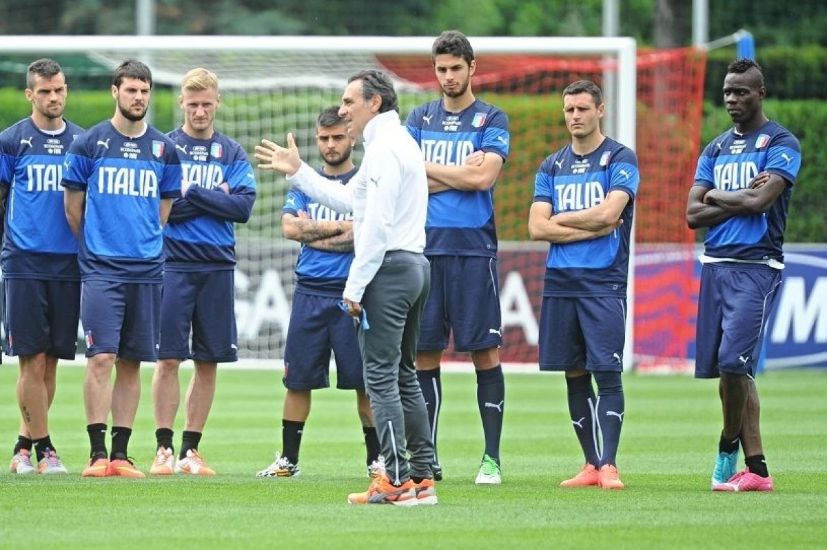 ROSSI RATEAZA MONDIALUL. LOTUL ITALIEI PENTRU CM 2014