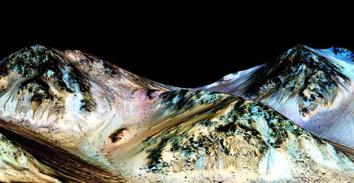 ROVERUL CURIOSITY A DESCOPERIT PE MARTE DOVEZI CLARE ALE UNOR LACURI STRAVECHI
