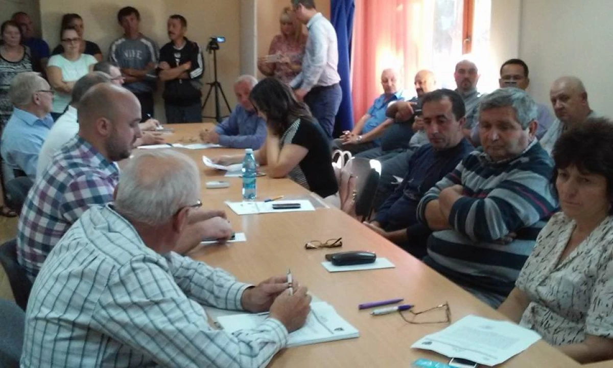 Ruptură în PNL Păuliş! S-au bătut pentru funcţia de viceprimar