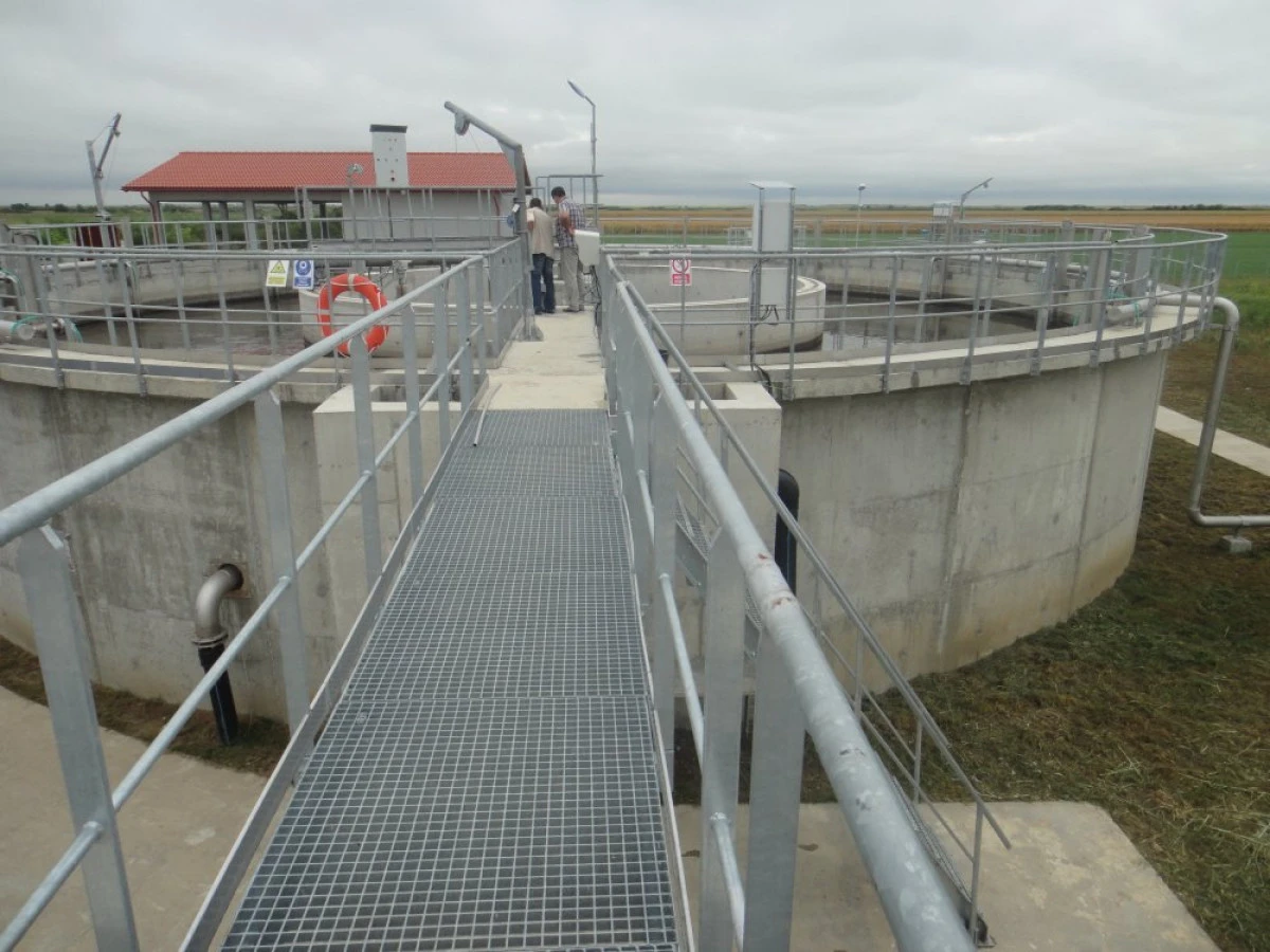 S-a semnat recepţia la terminarea lucrărilor pentru staţiile de epurare din Pâncota şi Păuliş
