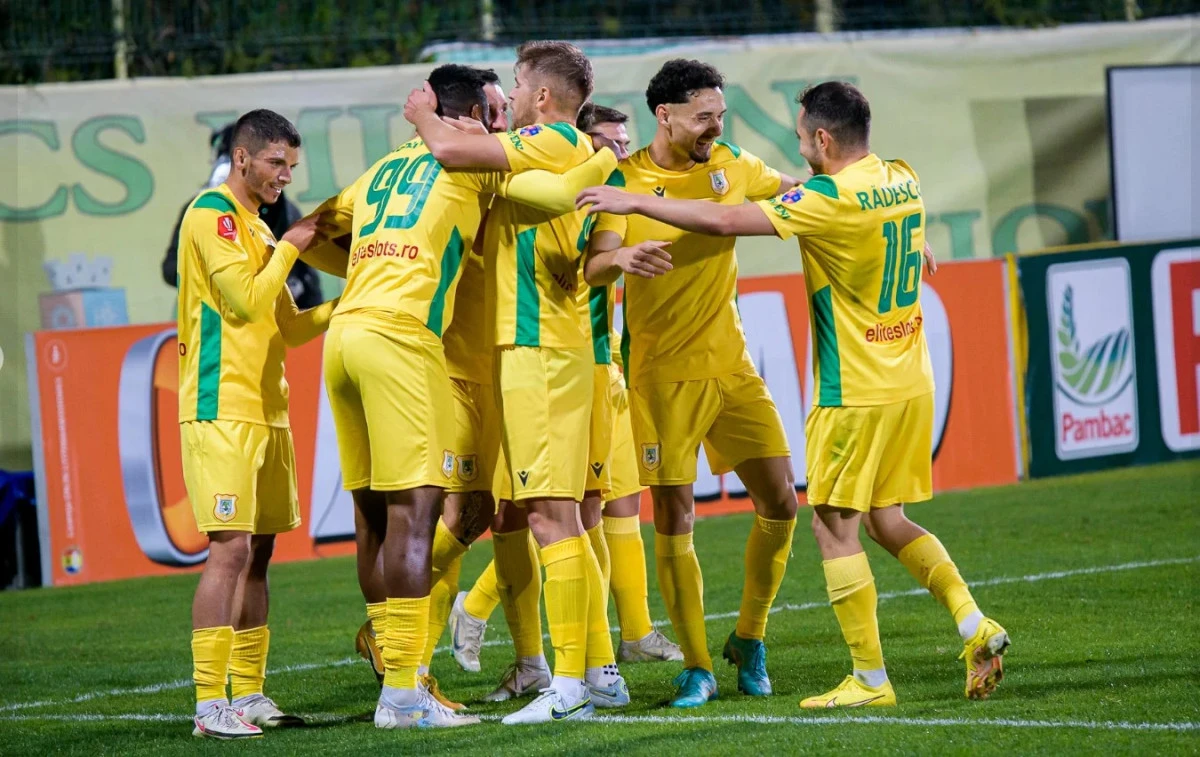 S-a tras cortina în Liga a II-a: Mioveniul și Ciucul la baraj, Dumbrăvița s-a salvat dramatic!