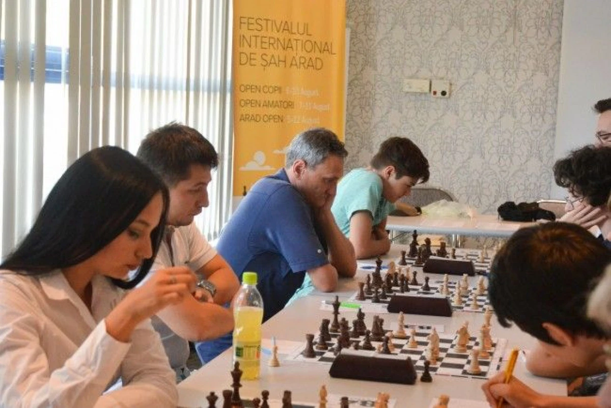 Şahişti din 19 ţări participă la ediţia din acest an a Arad Open
