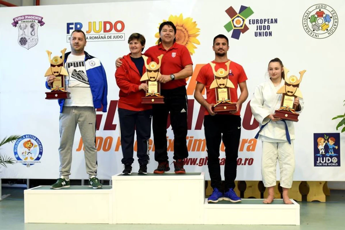 Salbă de medalii pe tatami, la Cupa Glissando
