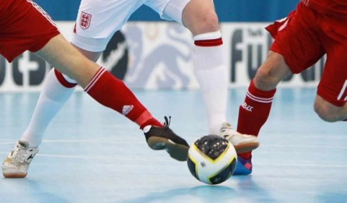 Sâmbătă începe campionatul judeţean de fotbal în sală