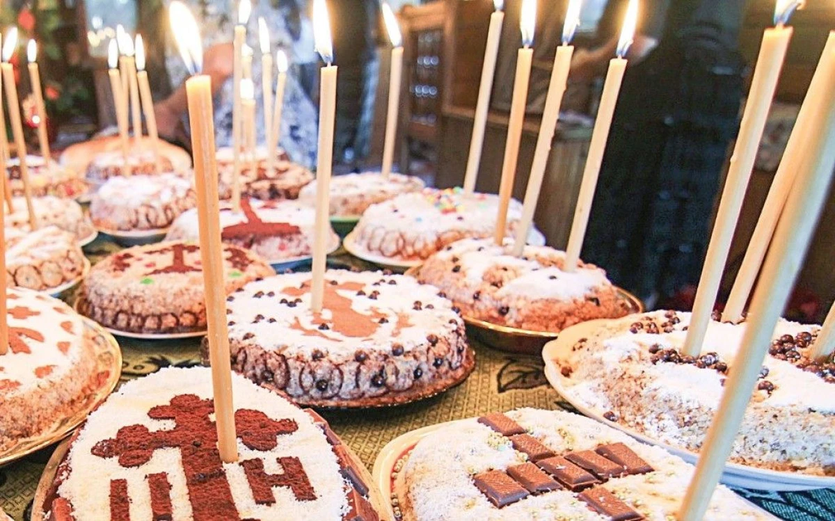 SAMBATA MORTILOR SAU MOSII DE IARNA