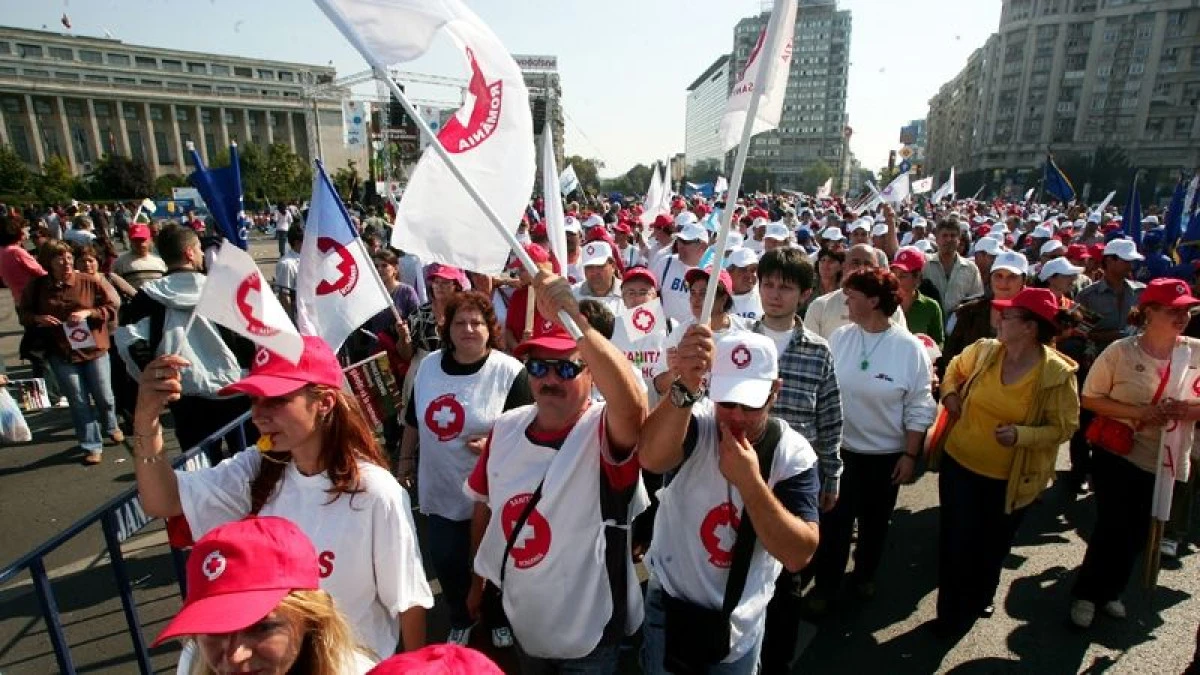 SANITAS AMENINTA CU PROTESTE DE STRADA DUPA 15 SEPTEMBRIE