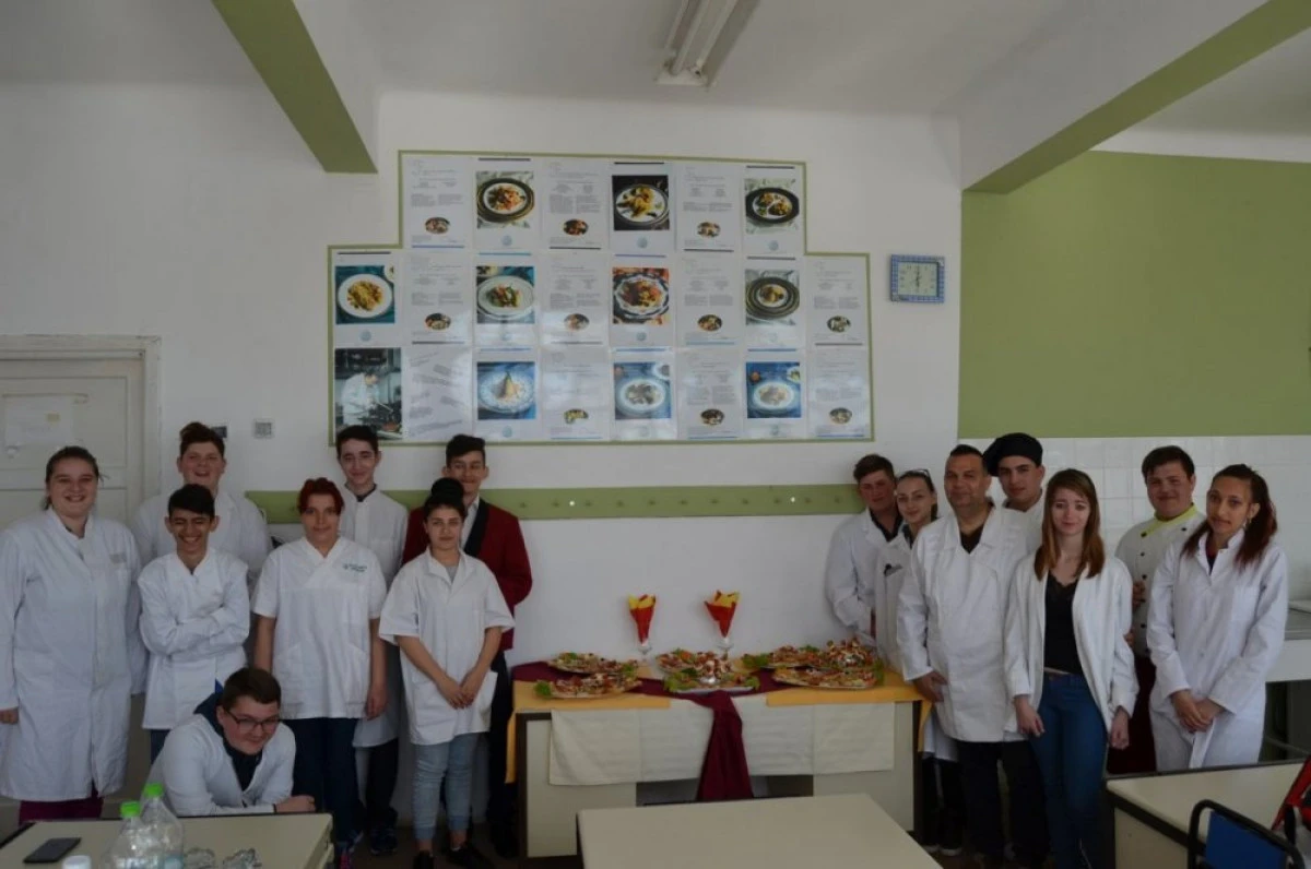 „Săptămâna meseriilor”, la Liceul Tehnologic UCECOM „Spiru Haret” Arad
