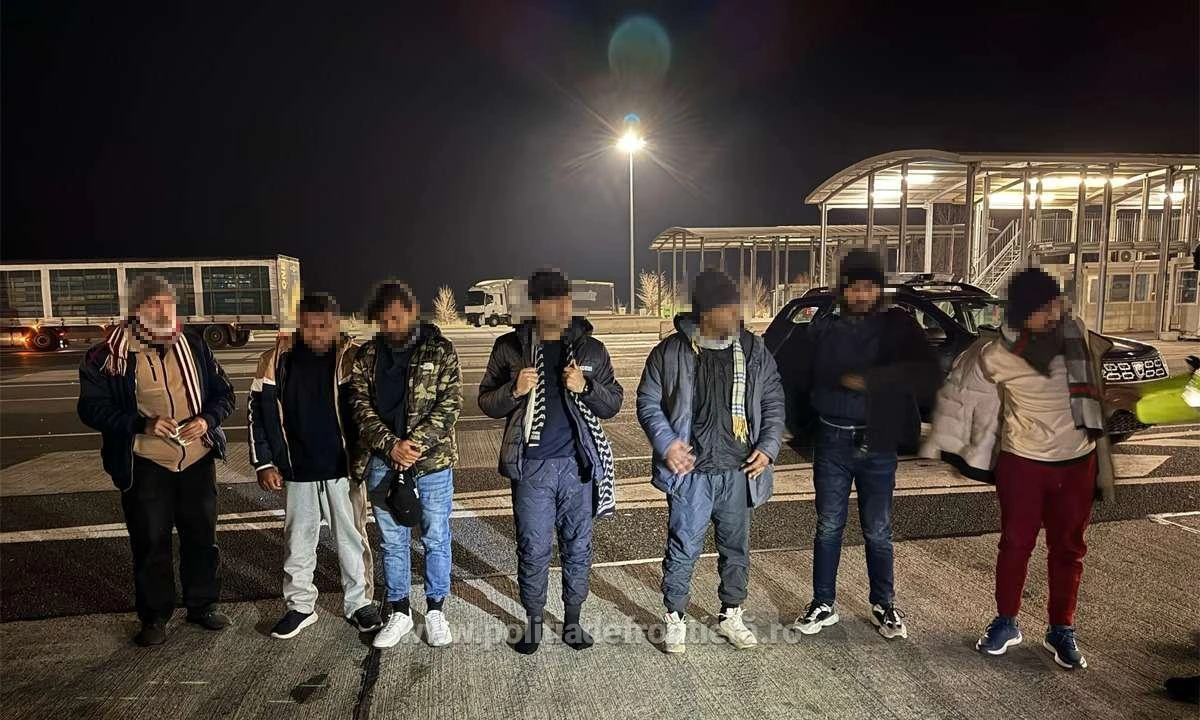 Șapte cetățeni din Bangladesh fără drept de a călători în Spațiul Schengen depistați de polițiștii de frontieră de la Nădlac