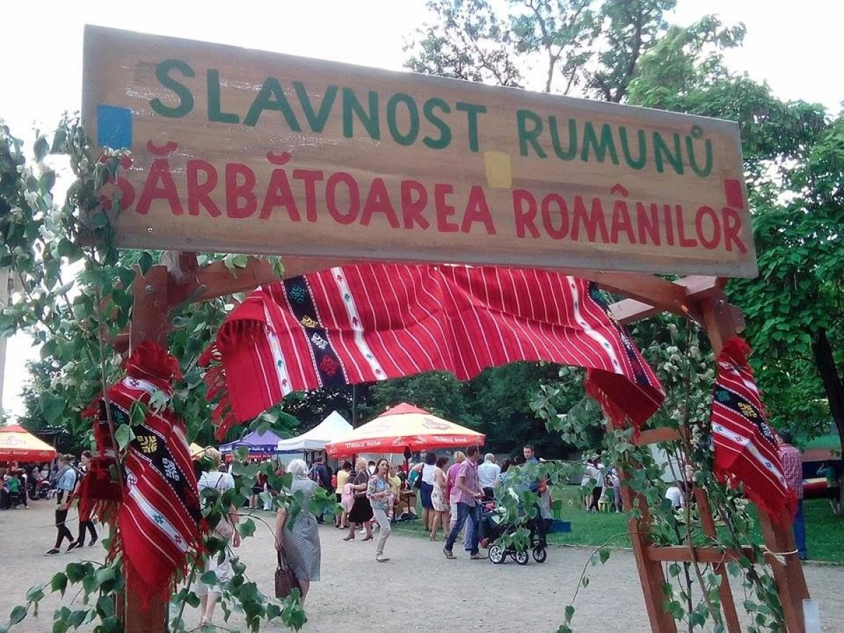 SARBATOAREA ROMANILOR DIN CEHIA A AVUT REPREZENTANTI DIN JUDETUL ARAD