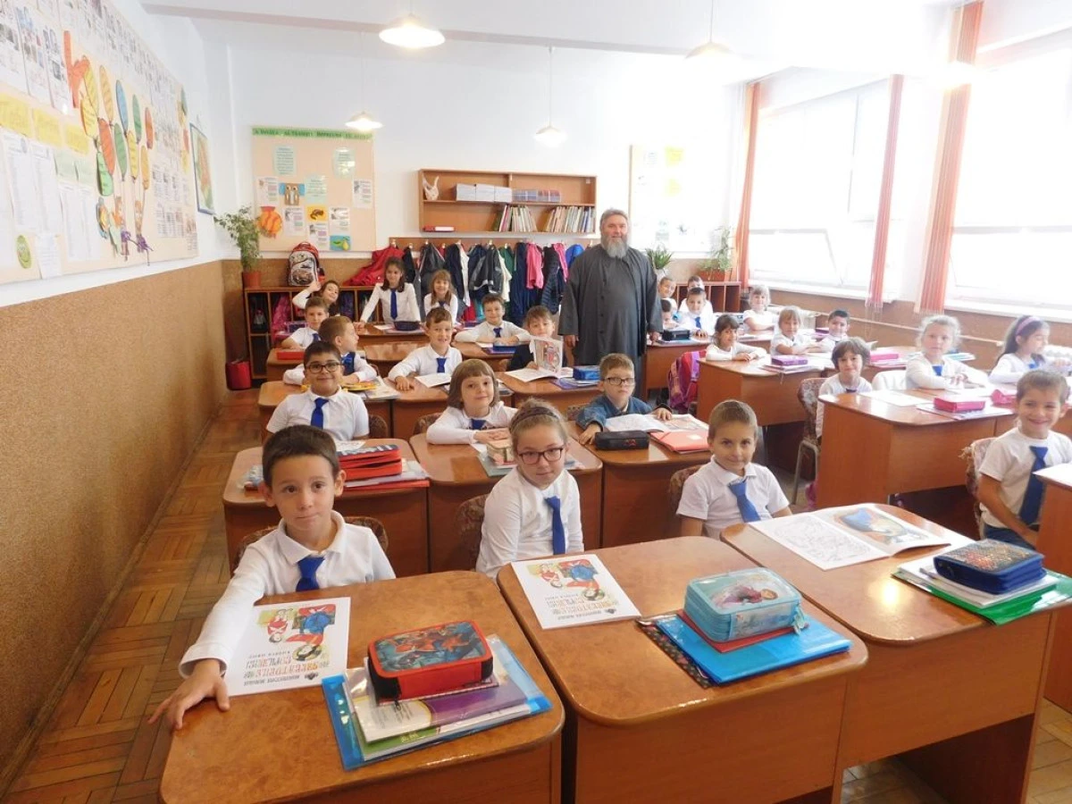 ”SĂRBĂTORILE COPILĂRIEI”, LA ȘCOALA GENERALĂ ”AUREL VLAICU” DIN ARAD