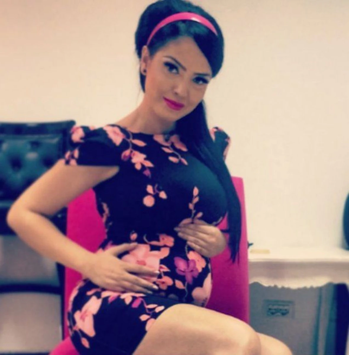 SARCINA ESTE PE ULTIMA SUTA DE METRI! CUM SE RELAXEAZA ANDREEA MANTEA