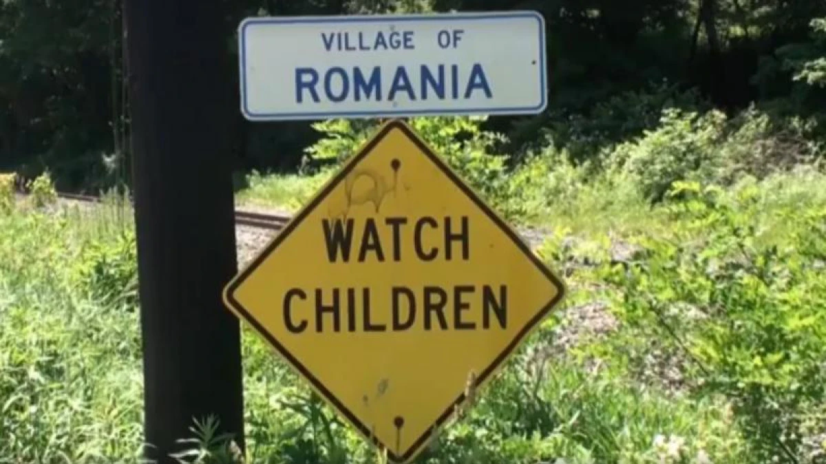 Satul singurătății cu numele România