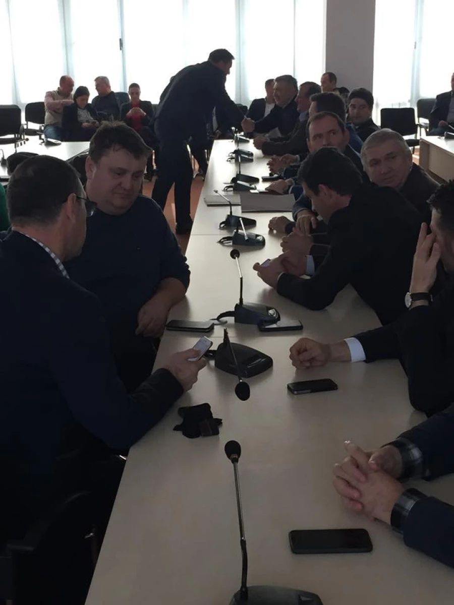 Scandal în PNL Arad. Boghicevici a „sărit la gâtul” lui Abrudan!