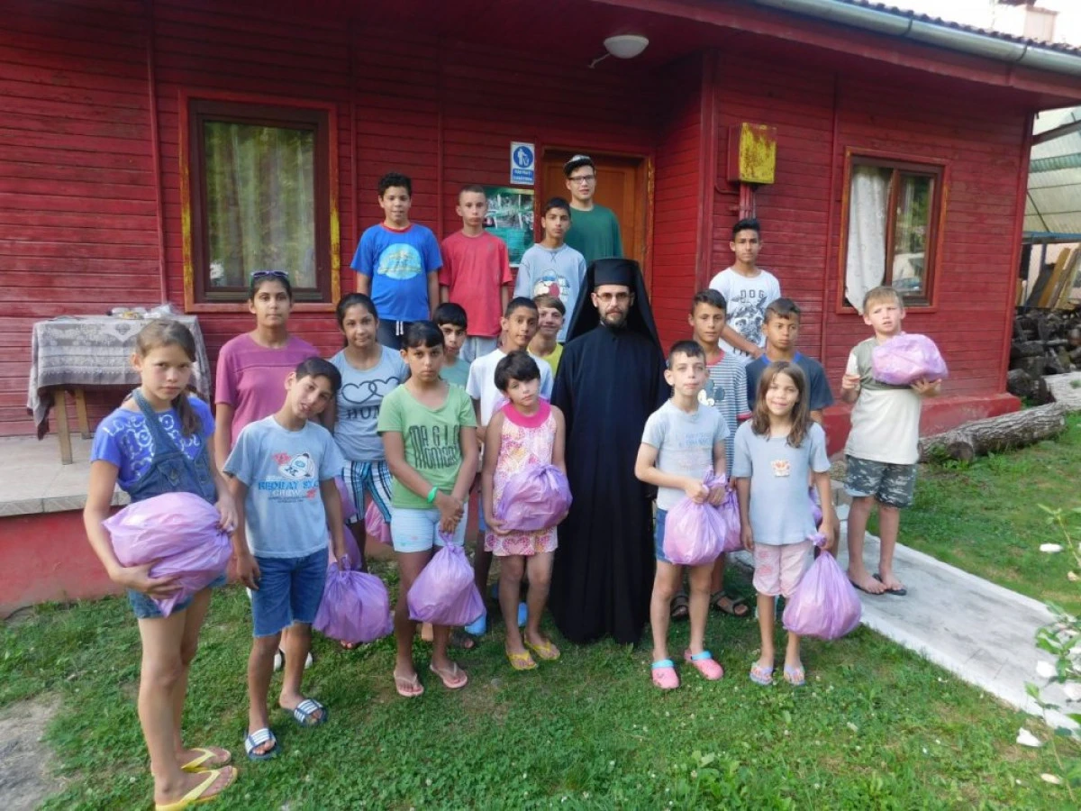 SCHITUL MONEASA, ÎNTRE CONSTRUIREA CASEI LUI DUMNEZEU ȘI IMPLICAREA SOCIALĂ