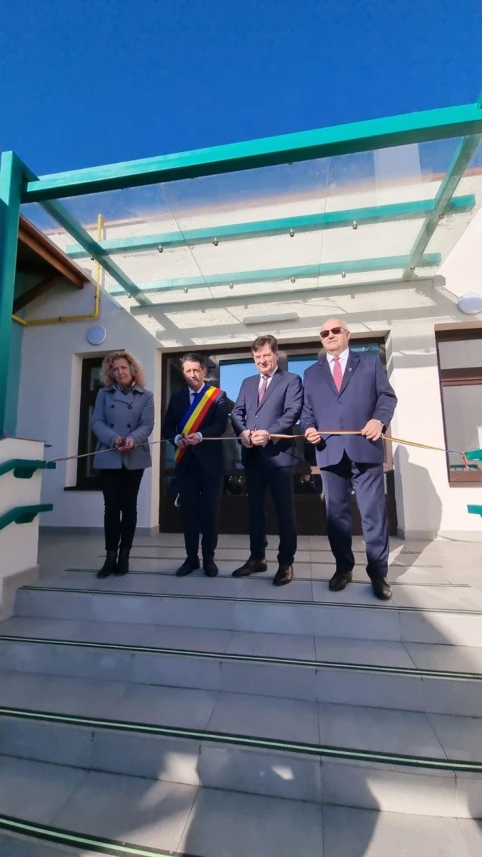 Școala Primară nr. 3 din Pecica a fost modernizată cu fonduri europene