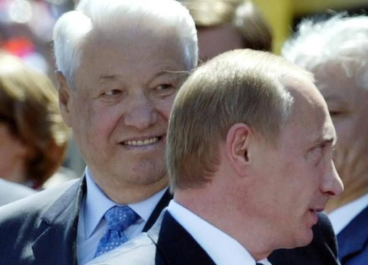 SE IMPLINESC OPT ANI DE LA MOARTEA LUI BORIS ELTIN, PRIMUL PRESEDINTE ALES IN MOD DEMOCRATIC LA KREMLIN