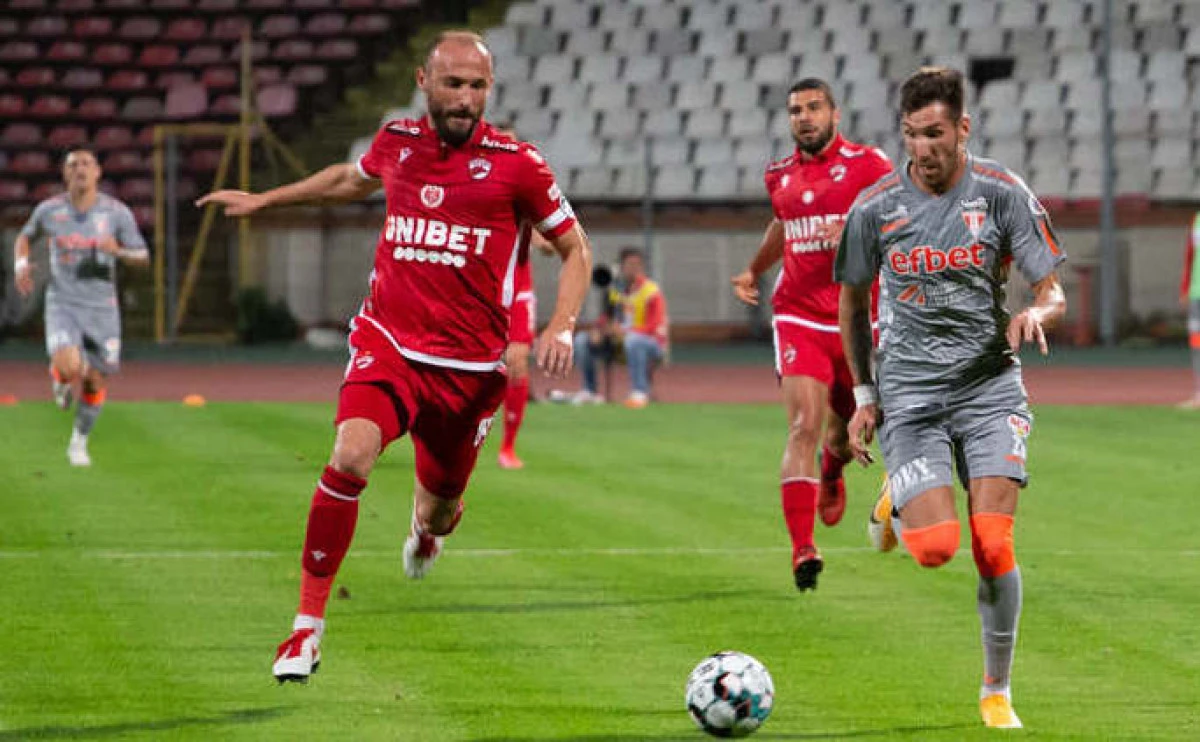 Se rupe blestemul?! Preotul şi vindecătoarea, implicaţi în duelul UTA - Dinamo