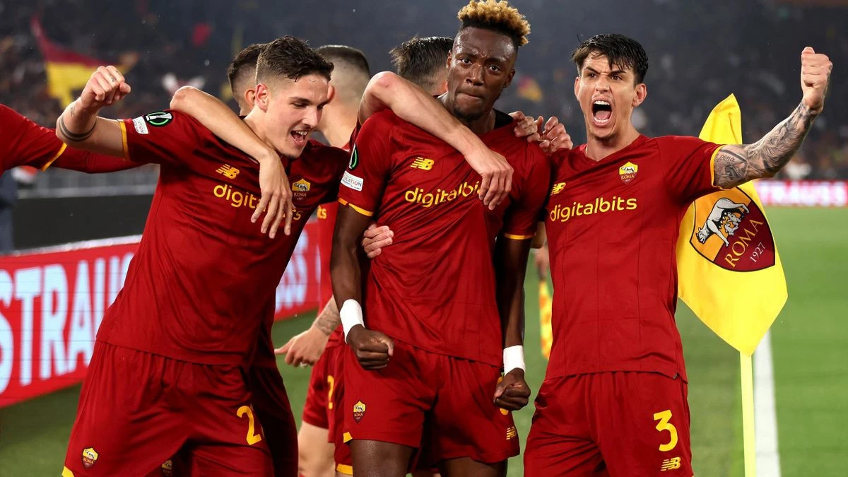 Se ştiu finalistele din Europa şi Conference League! Trofee puse în joc la Sevilla şi Tirana