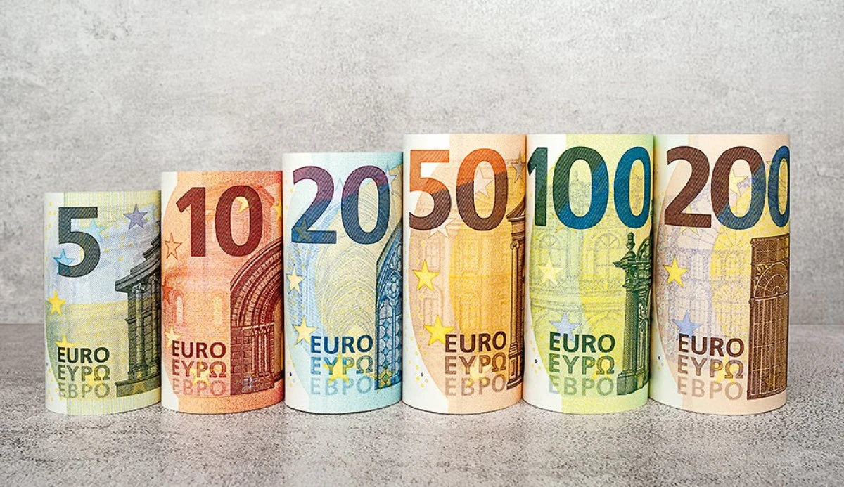 Se văd „rezultatele" „experților" în economie din guvernul Cîțu: Euro, la maximum istoric