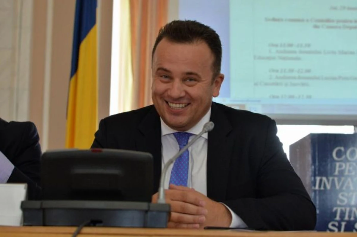 Șeful ISJ Ialomița a fost demis pentru că a condus defectuos inspectoratul din... Arad