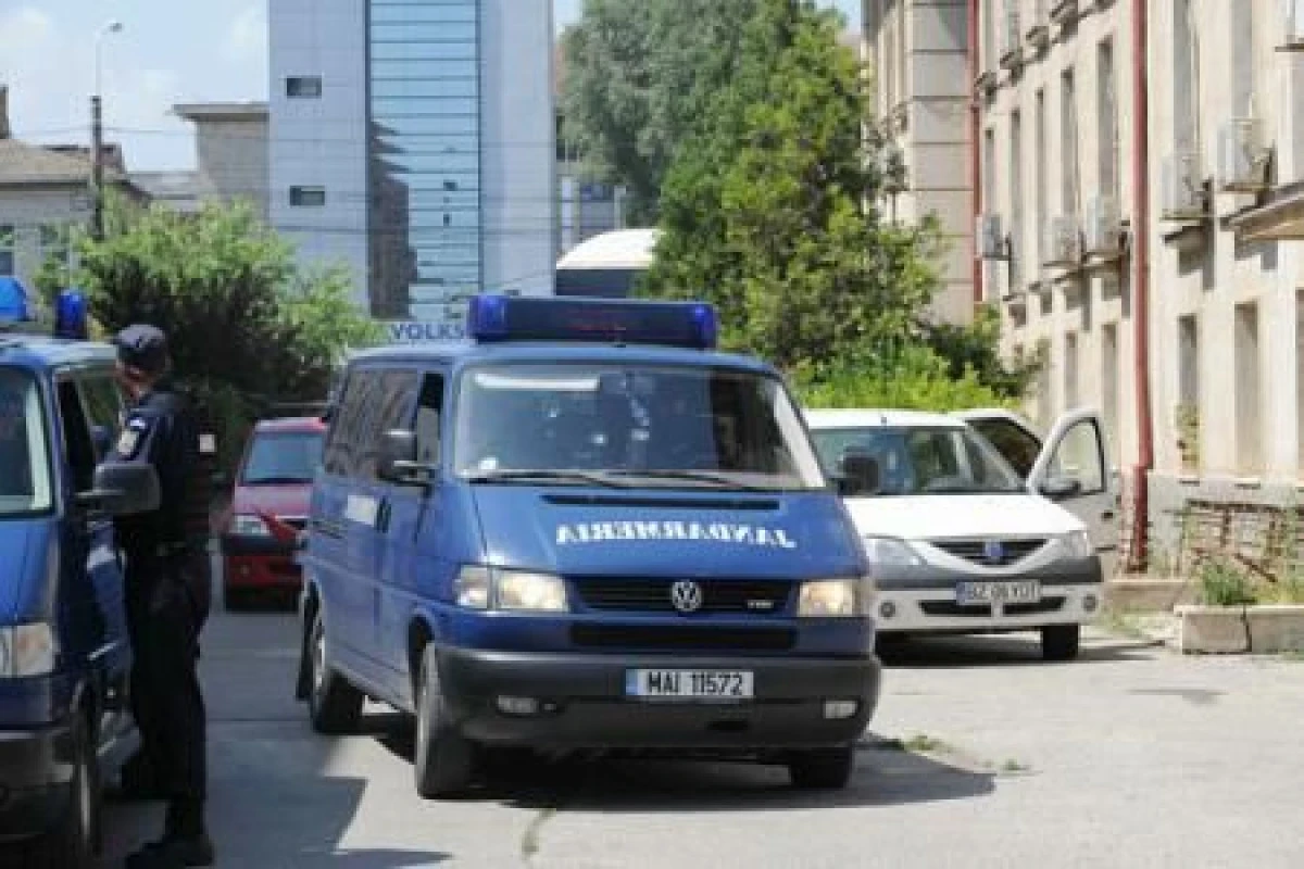 SEFUL PROTECTIEI CONSUMATORILOR CONSTANTA, TRIMIS IN JUDECATA PENTRU DARE DE MITA