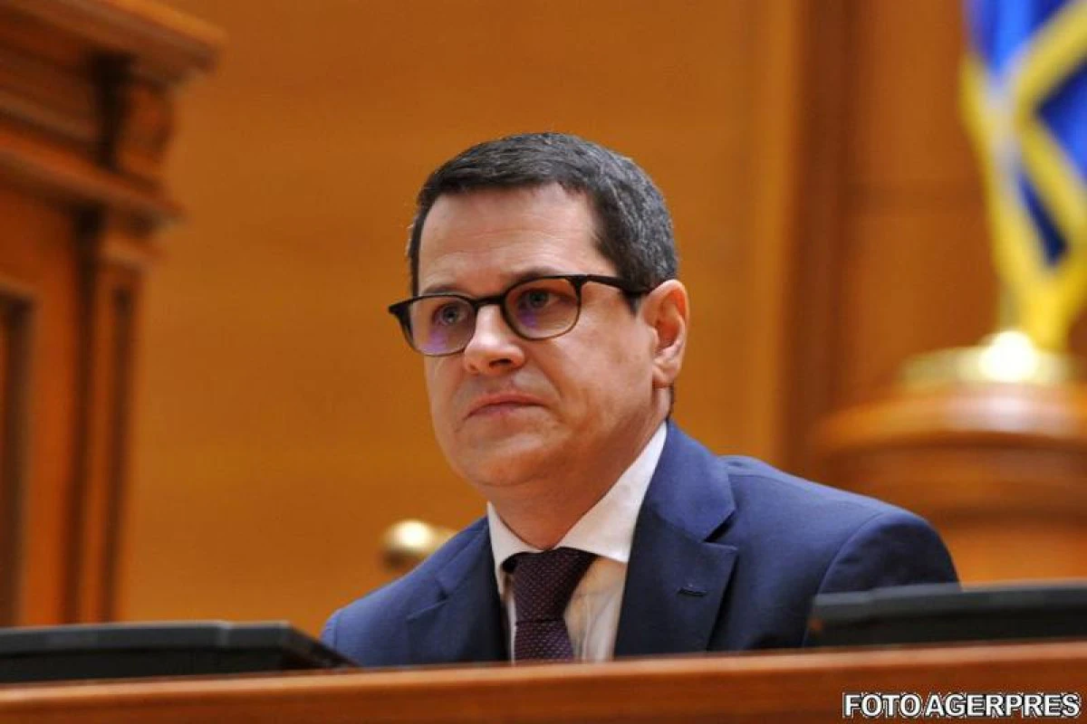 Șeful SRI și-a dat demisia. Eduard Hellvig: „Am discutat cu președintele”