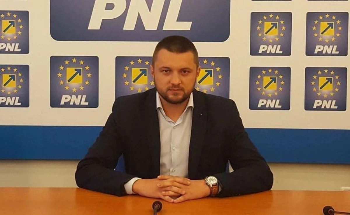 ŞEFUL TNL ARAD ÎI „URECHEAZĂ“ DIN NOU PE CEI DE LA PSD
