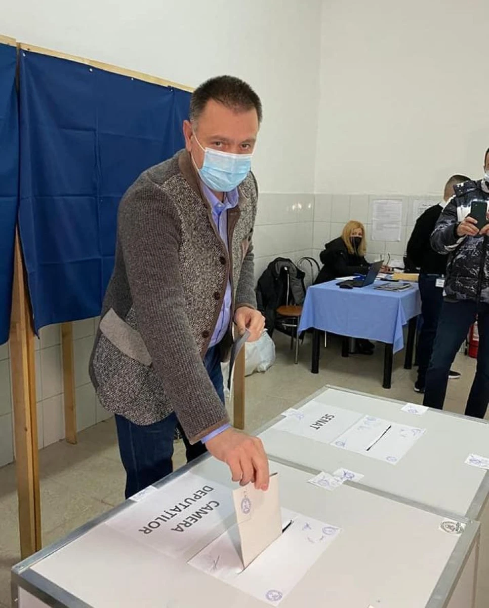Senatorul Mihai Fifor a votat pentru speranță și un viitor demn