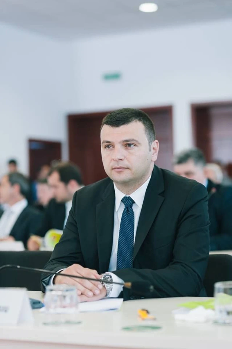 SERGIU BÎLCEA: ”CIRC INUTIL, PE MOTIVE ELECTORALE!”
