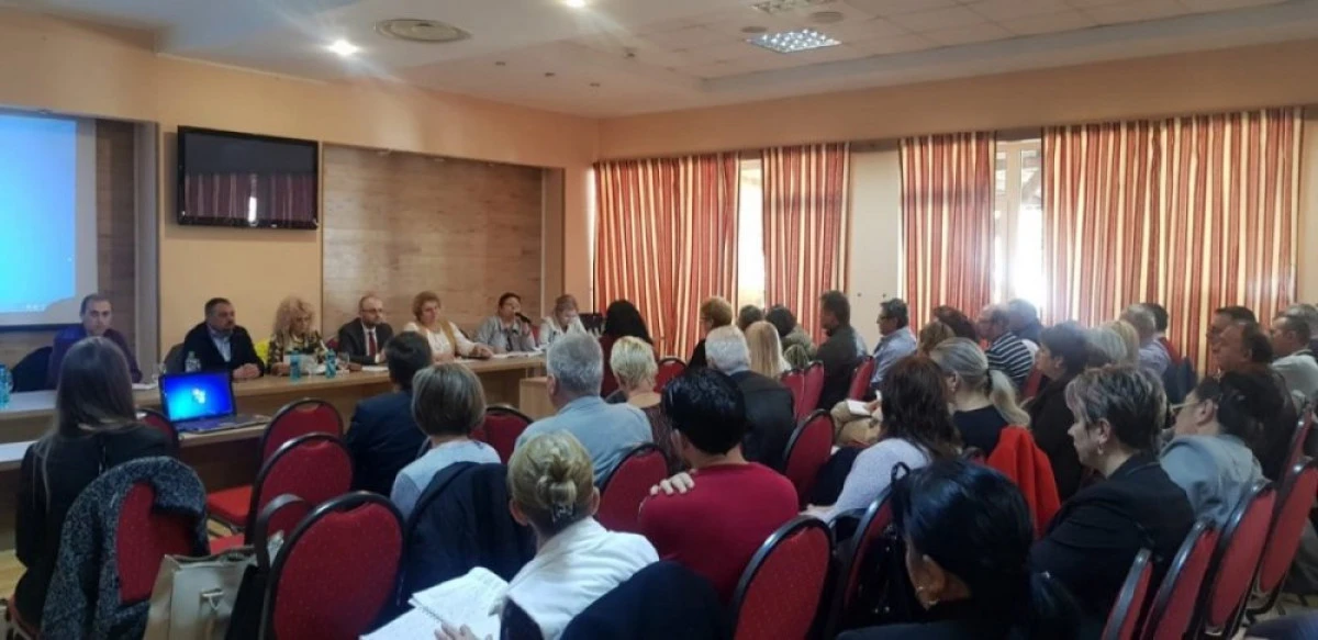 Sesiune de instruire a reprezentanților UAT-urilor din județul Arad, la Moneasa