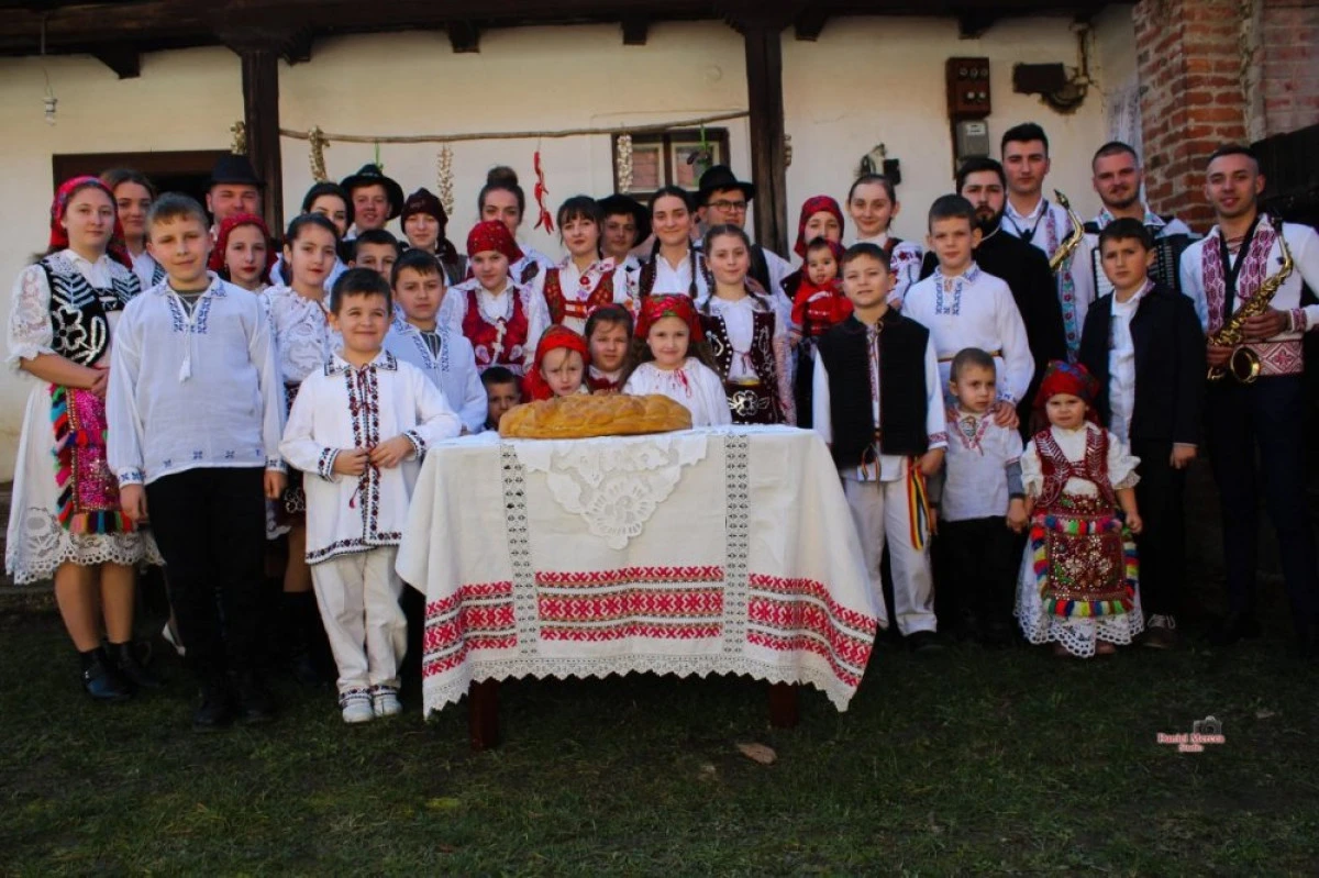 Șezătoare în Parohia Prunișor